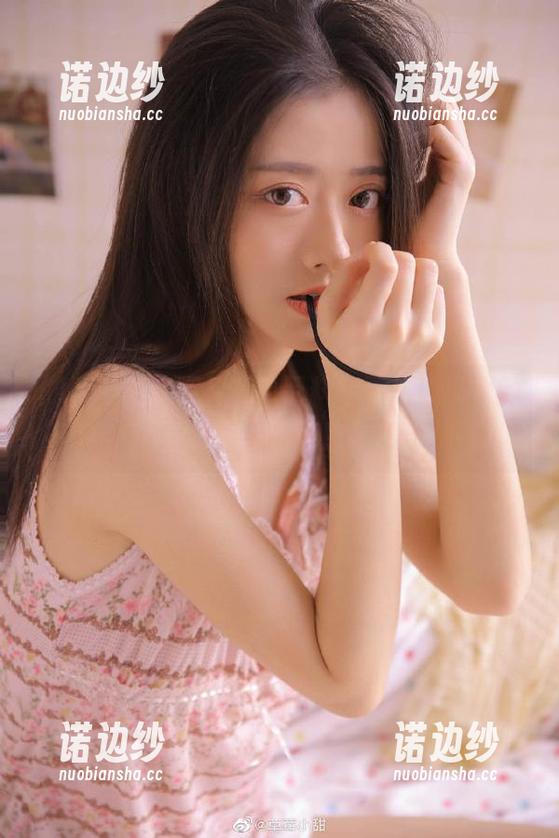 一边观看17c黑料，一边流口水的小心脏在狂跳！