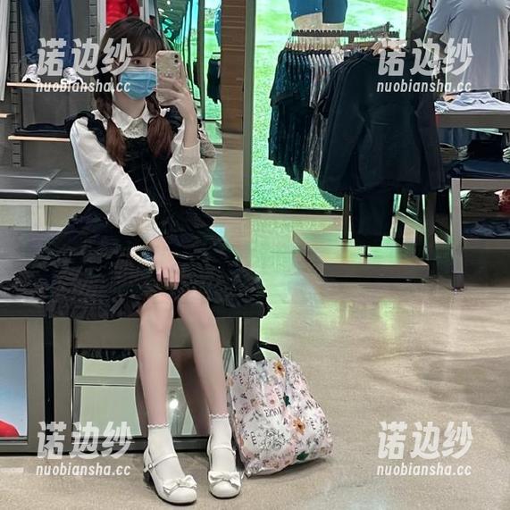 17吃瓜特供：ios版黑料库，拯救你的好奇心！