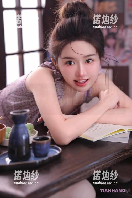 51.cg 嗯……这“51.cg”的视频都快成我的心理治疗了,德鲁大叔你有点可爱。