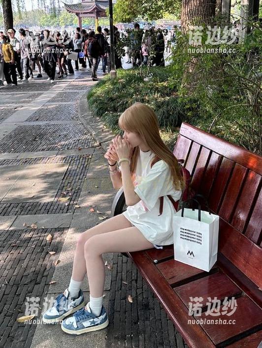 51.com 有人在51.com上趴着,难道这网址能让你吃个不停?