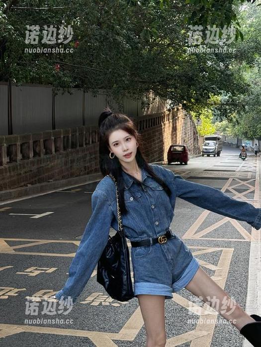 51吃瓜 瓜味浓郁的地址就在这里,快来51吃瓜下载吧!