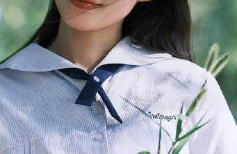 下载51吃瓜，导航我心，走进瓜田不怕踏错草地！