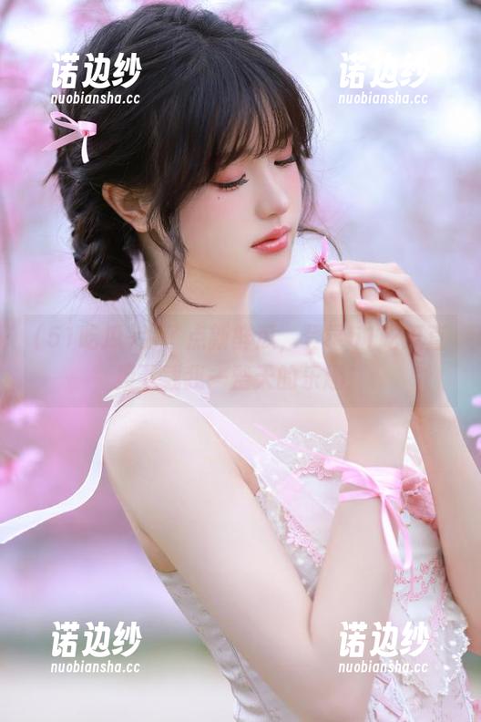 为了点新鲜瓜，登录51吃瓜直接下载我一整天的乐趣！