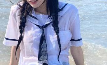 就问问，51黑料永久上线的爆料中文字幕到底怎么写的，能不能给点灵感让我续写呢？