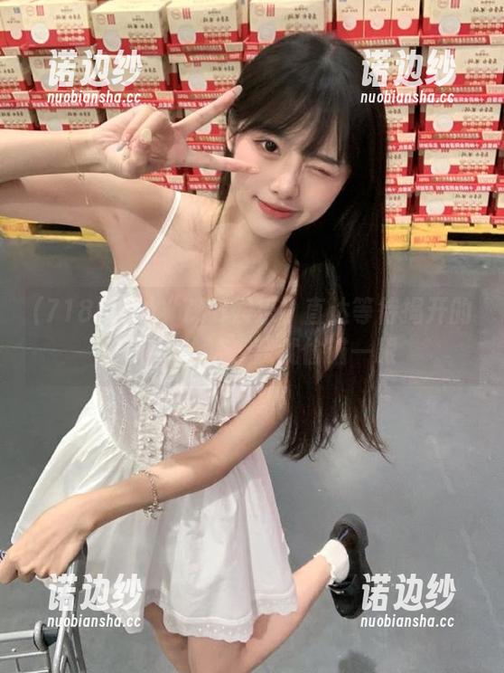 “718娱乐”直达等待揭开的一角，哈哈，我就偷瞄一眼