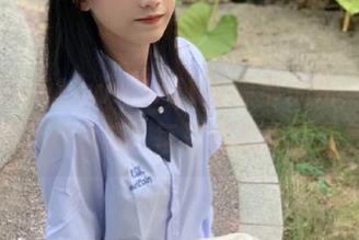 www51资源那块儿，感觉像是个藏宝箱，每次都想碰碰运气！