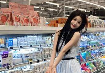 吃瓜911再度登录，新鲜瓜果等你来品尝，咬一口就是juicy！