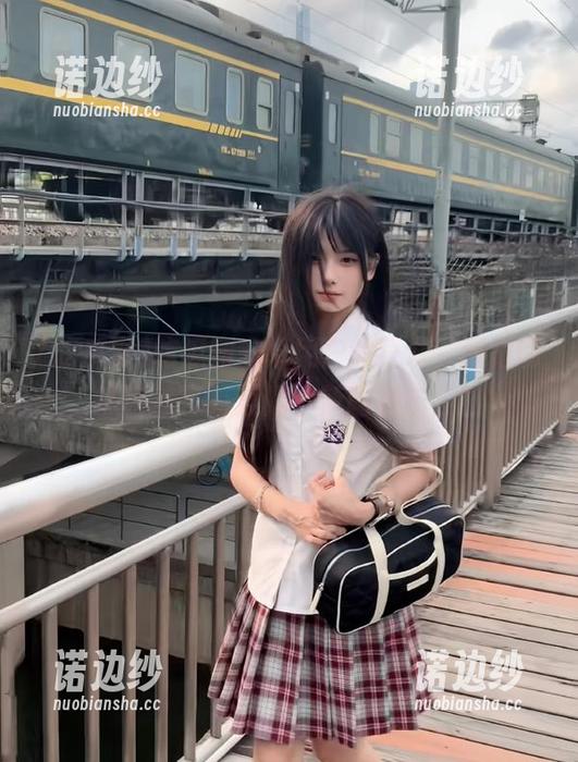吃瓜网安卓用户的狂欢，朝阳的热门流言简直像个新闻发布会！