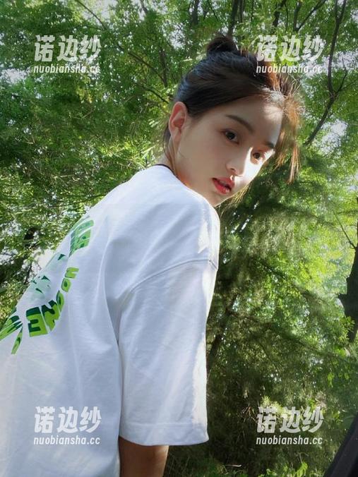 吃瓜网 说好的无聊时光,没想到一进吃瓜网的入口就变得那么有趣