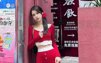 地址到手，吃瓜网下载成功，外星人也爱看瓜！