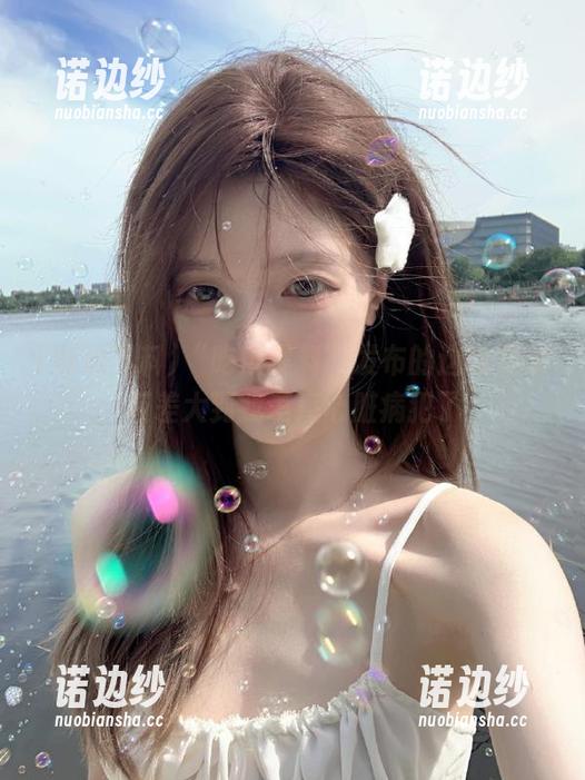 “吃瓜黑料”发布的这段视频，反差大到我差点心脏病犯了…