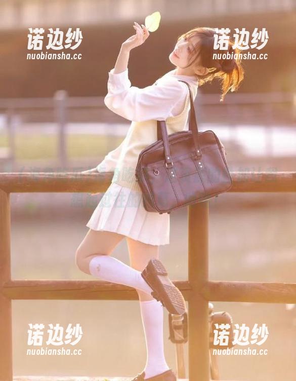 海角吃瓜 海角吃瓜,这资源的叠加让我想起过往的纠葛,哈哈!