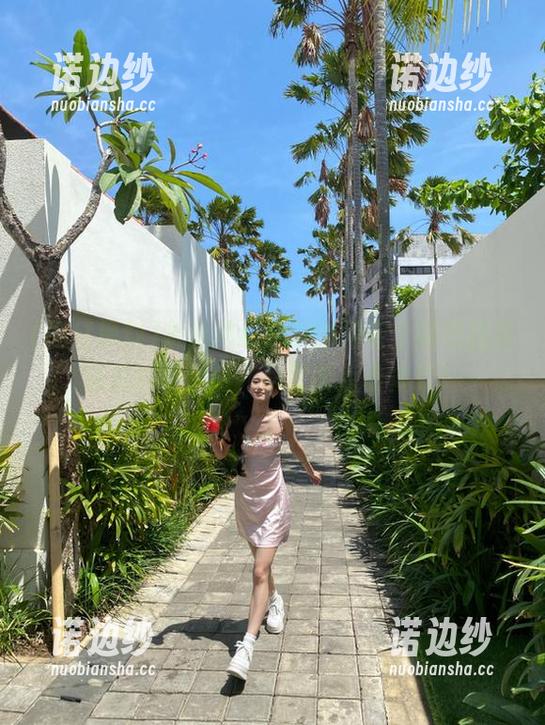 网红黑料 听说网红黑料官网有个能吃到最新瓜的特别版,我果断点击体验!