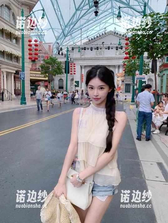 黑料不打烊 你敢不敢点开黑料不打烊tttzzz的视频入口,保你惊愕之余还有些暧昧!