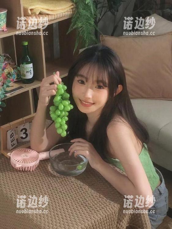 抓到了一些网络大咖的黑料，网红黑料吃瓜网在线，免费为你服务哦！