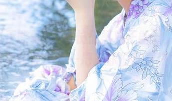 万篇长征黑料正能量，这网站真能让你体验一把“你们家真热闹”