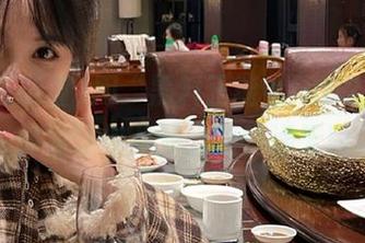 用“黑料正能量fuli2”app，保准让你八卦之路畅通无阻。