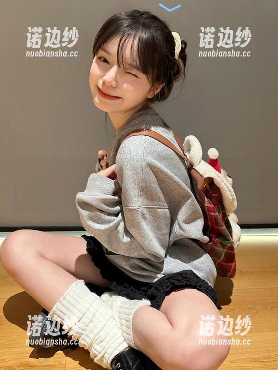 黑料社 51黑料社首页:又一出大戏,演员紧张得像在跳广场舞!