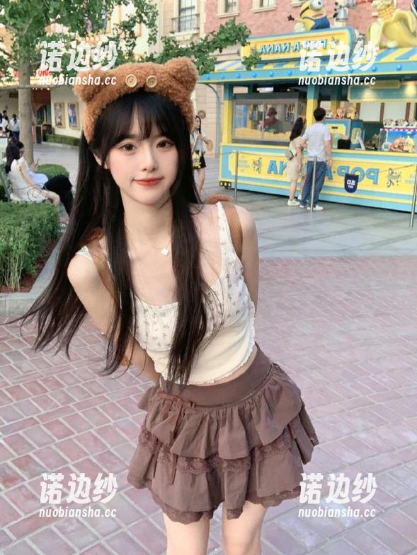 黑料社区 在网页上畅游,更深层的黑料社区让我咋舌不已!